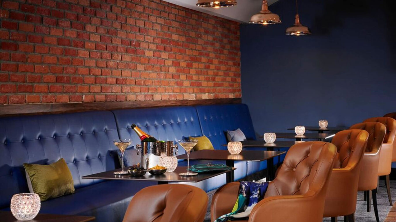 meet Buskers – Blue Room 2