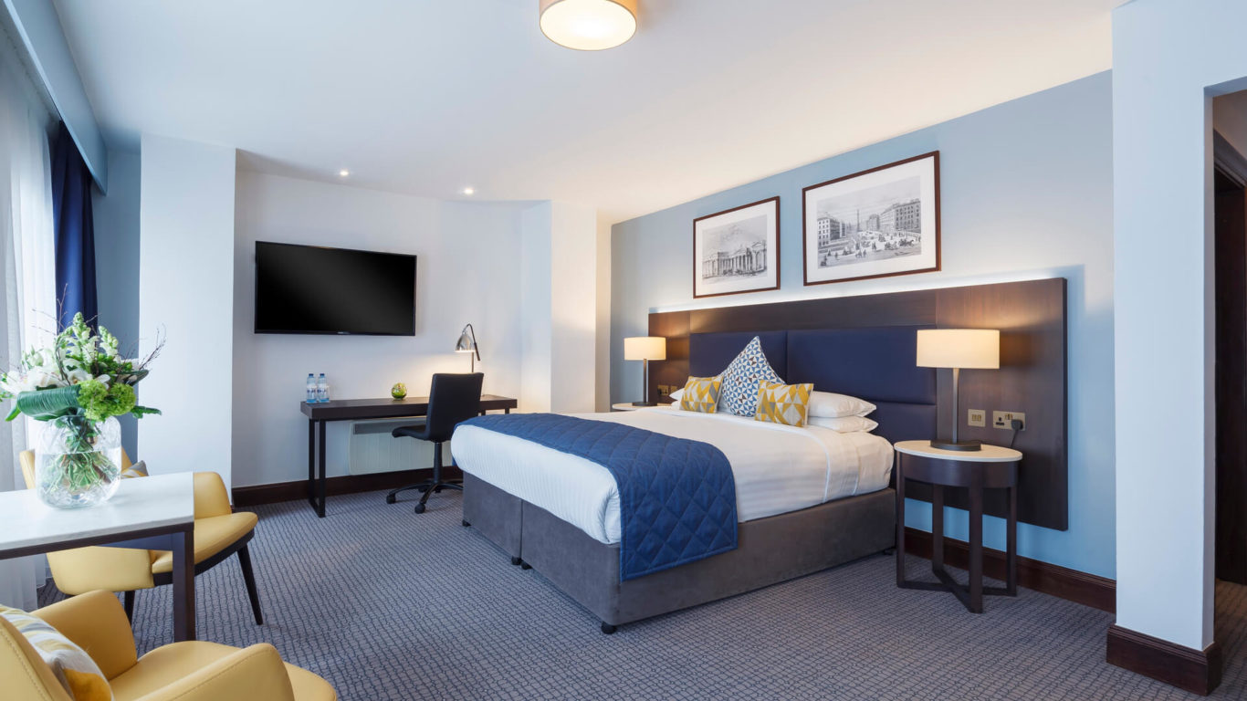 rooms_Suite room1